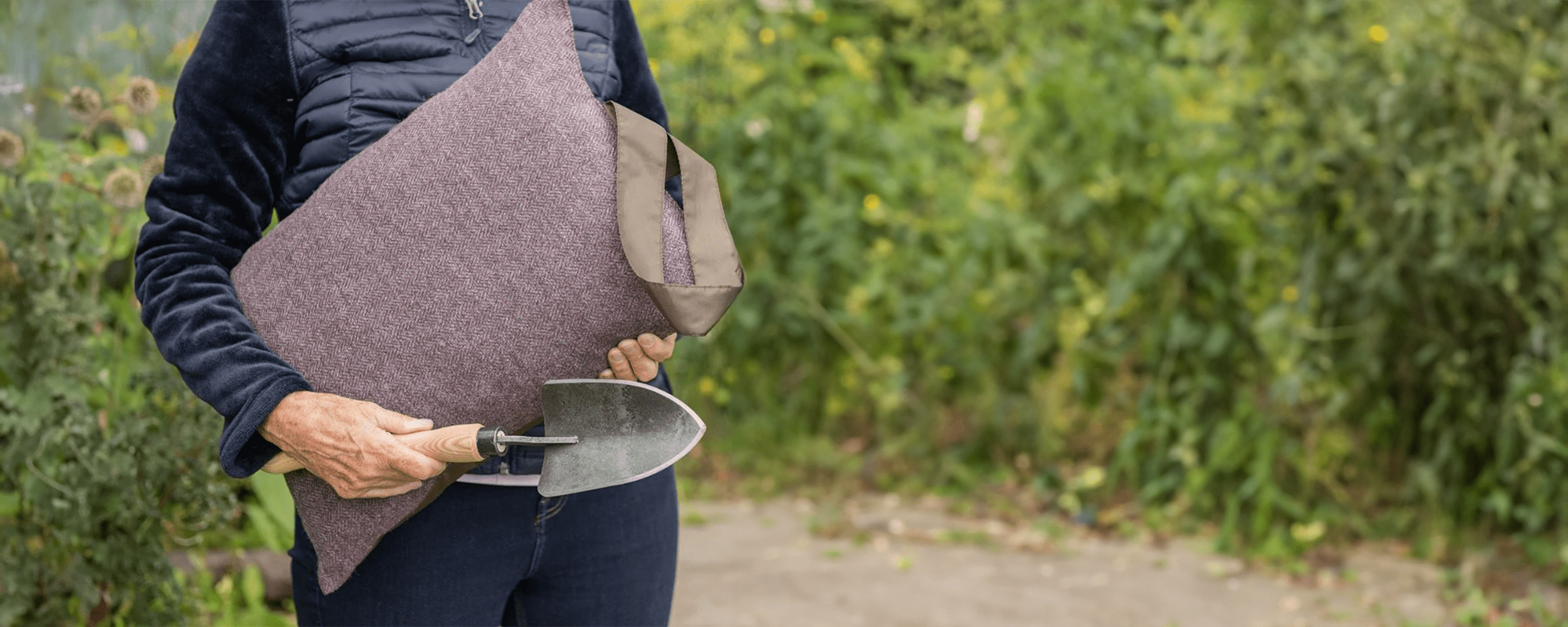 Tweedmill Kneeler - PTES Shop